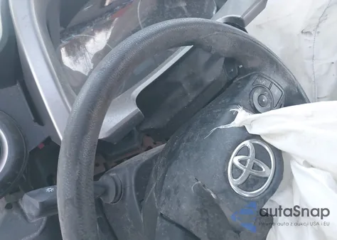 2018 Toyota Rav4 Le z USA, uszkodzony, nr VIN JTMBFREV4JJ214436